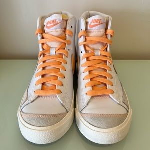 Nike Blazer Mid '77 Sneakers